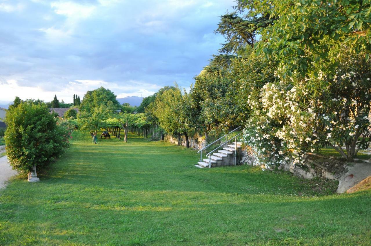 Relais Des Roches Bed & Breakfast Sona Exterior photo