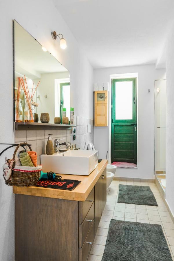 Relais Des Roches Bed & Breakfast Sona Exterior photo