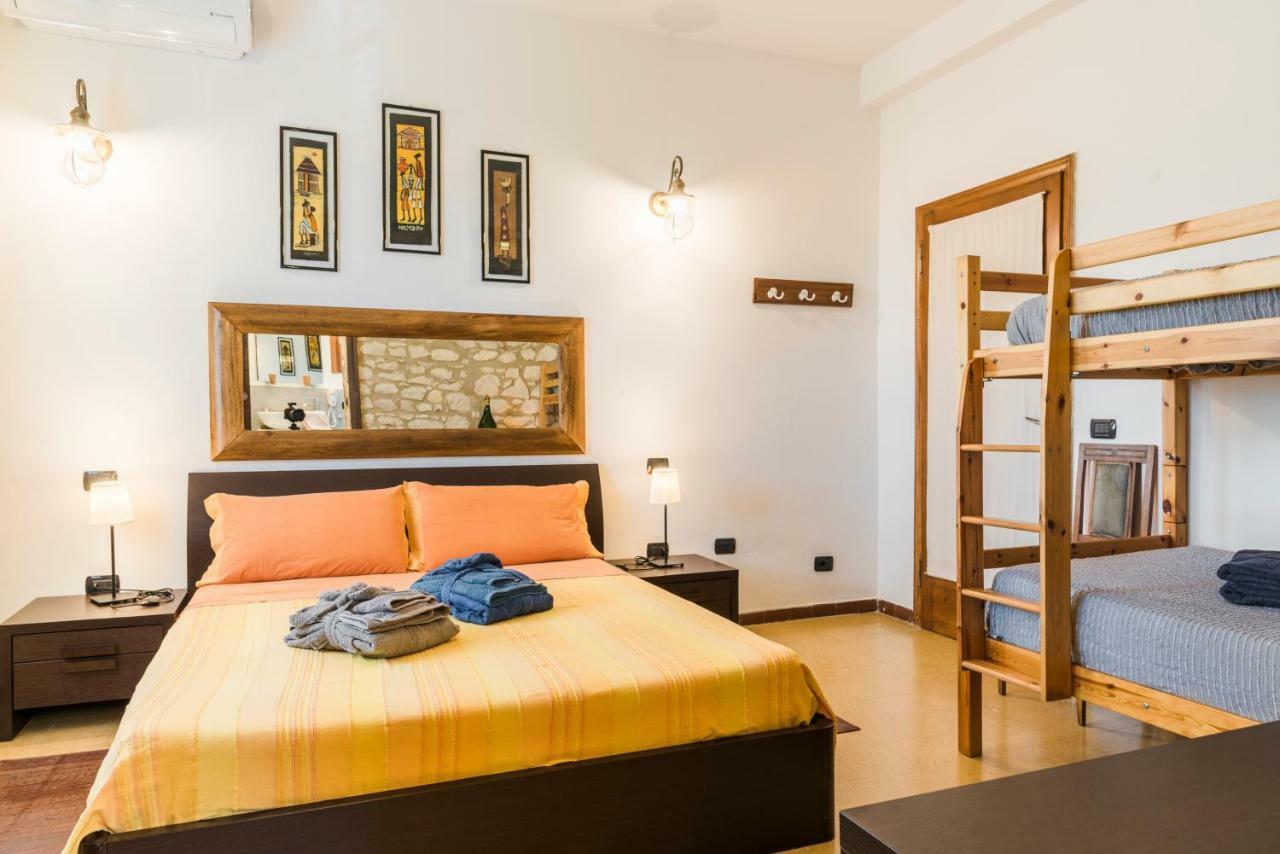Relais Des Roches Bed & Breakfast Sona Exterior photo